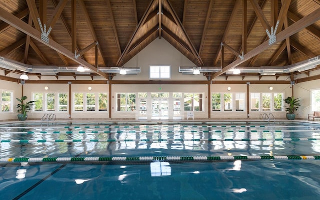 view of swimming pool