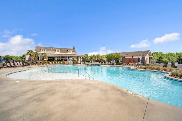 445 Oswego Ct, Greenville, SC 29607 - community pool with fence and a patio area