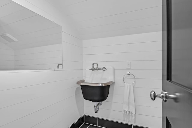 view of bathroom