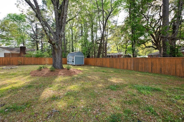 2158 Till Rd, Charleston, SC 29414 - fenced backyard with a storage unit