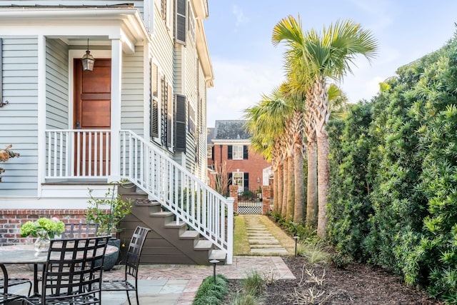 exterior space with a patio area and outdoor dining space