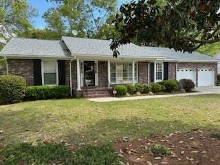206 Brailsford Rd, Summerville, SC 29485 - ranch-style home featuring driveway, a front lawn, and an attached garage