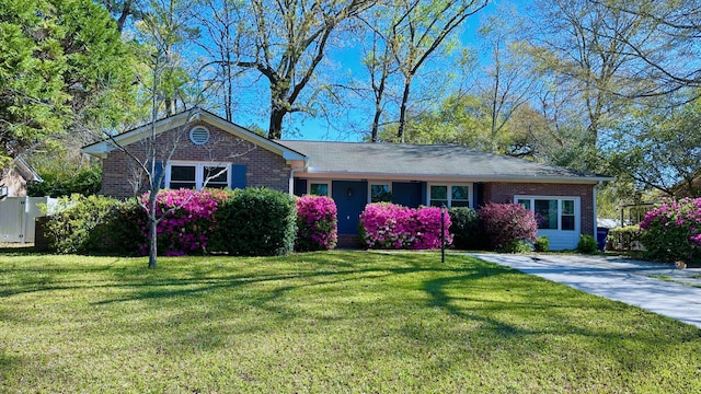 2636 Elissa Dr, Charleston, SC 29414 - ranch-style house with brick siding
