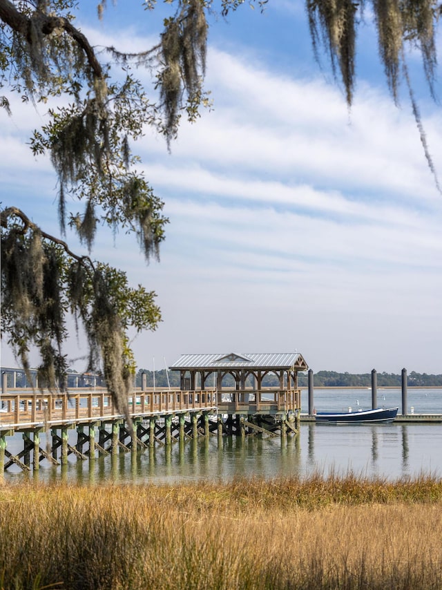 view of dock featuring a water view