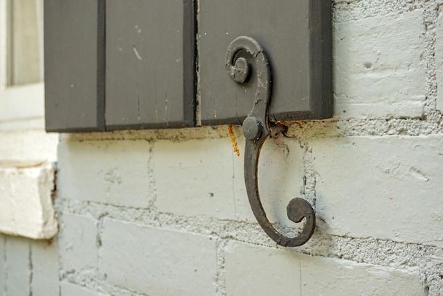view of exterior details