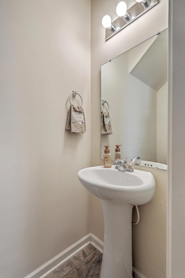 343 Iveson Rd, Summerville, SC 29486 - bathroom with baseboards