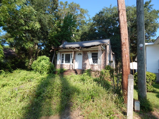 view of front of house