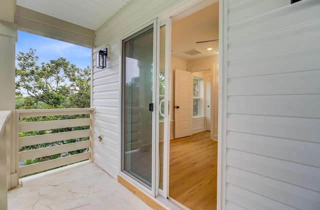 501 Joseph St, Charleston, SC 29412 - view of balcony