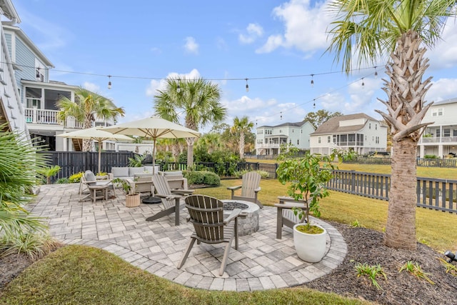 view of patio featuring an outdoor fire pit