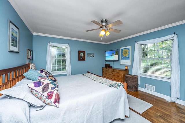 802 Robert E Lee Blvd, Charleston, SC 29412 - bedroom featuring wood finished floors, ornamental molding, and ceiling fan