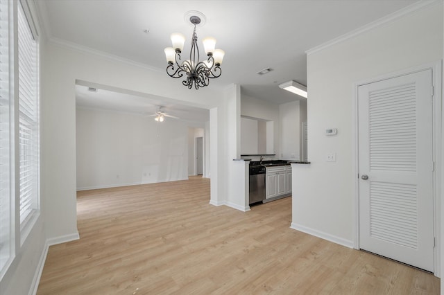 interior space with ceiling fan with notable chandelier, sink, light wood-type flooring, and crown molding