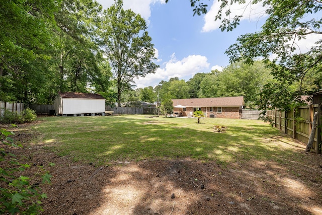 305 Forest Cir, Summerville, SC 29483 - view of yard