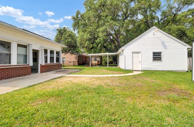 8612 Delhi Rd, North Charleston, SC 29406 - view of yard
