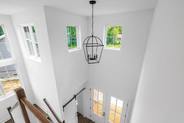 1076 Williams Rd, Charleston, SC 29412 - detailed view of a chandelier