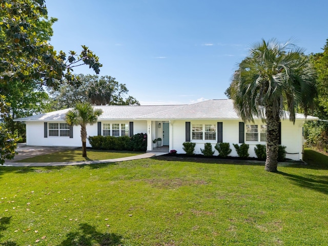 ranch-style house with a front yard