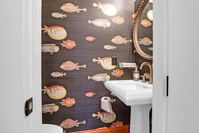 2128 Breezy Point Dr, Mount Pleasant, SC 29466 - view of half bathroom