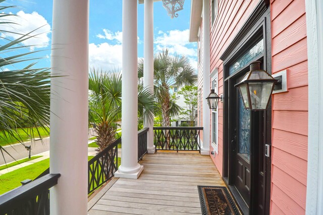 2128 Breezy Point Dr, Mount Pleasant, SC 29466 - deck featuring a porch