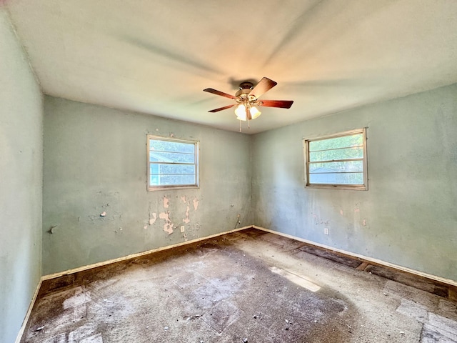 524 Kell Pl, Charleston, SC 29412 - empty room featuring a ceiling fan