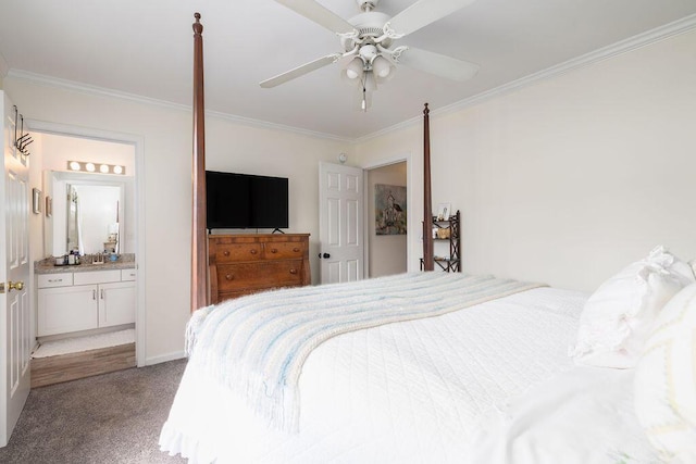 bedroom featuring carpet floors, a ceiling fan, crown molding, and ensuite bathroom