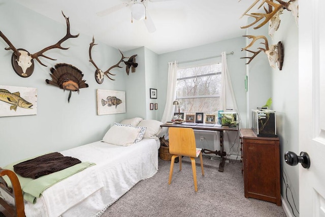 bedroom with carpet flooring and ceiling fan