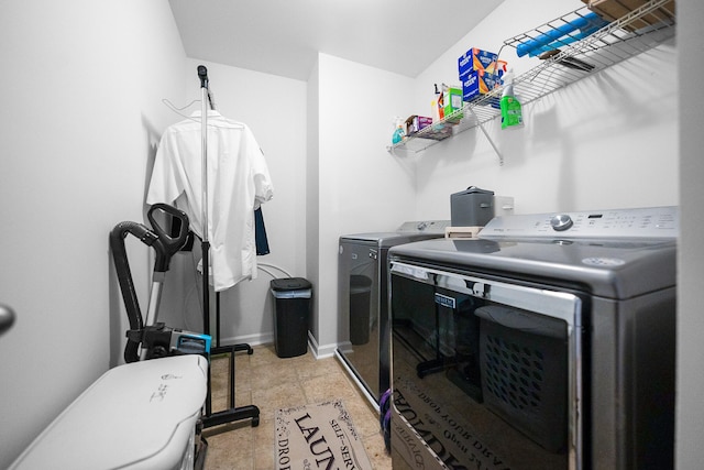 laundry room featuring independent washer and dryer