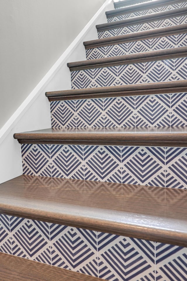 779 Forrest Dr, Charleston, SC 29492 - view of stairway