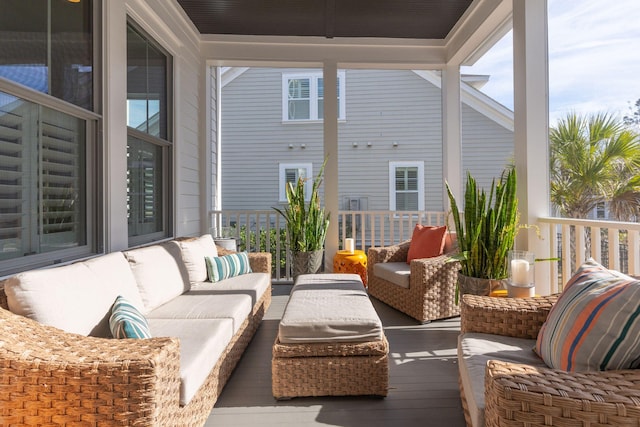 view of sunroom / solarium