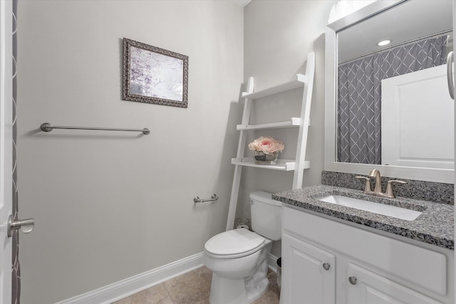 full bathroom featuring baseboards, toilet, a shower with curtain, tile patterned floors, and vanity