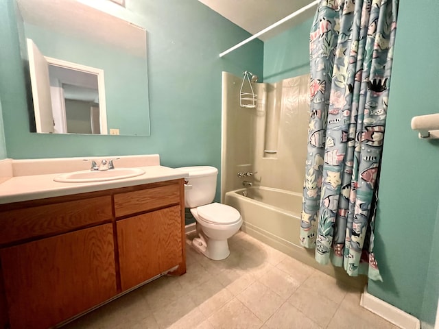 bathroom with baseboards, toilet, shower / bathtub combination with curtain, vanity, and tile patterned flooring