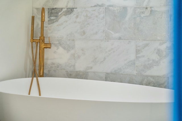 details with a freestanding bath