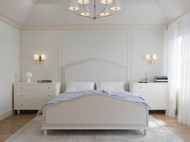 8 Homel Pl, Charleston, SC 29403 - bedroom featuring light wood-style floors, a chandelier, and vaulted ceiling