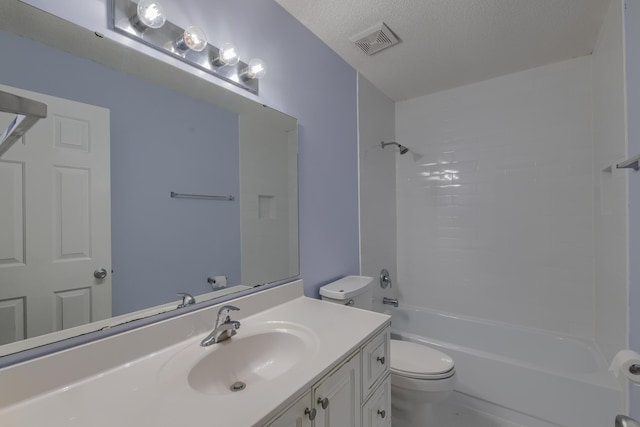 1616 Dotterers Run, Charleston, SC 29414 - bathroom with vanity, bathing tub / shower combination, and a textured ceiling