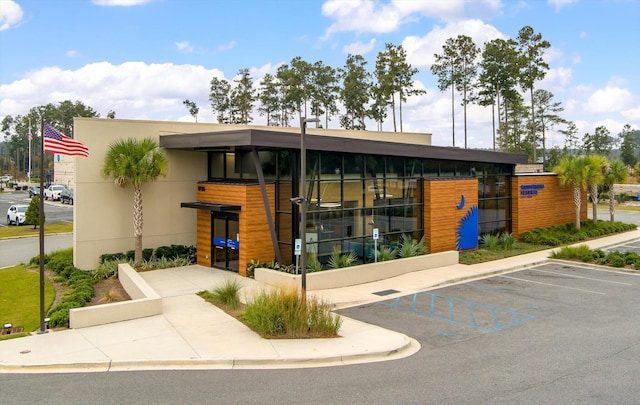364 Deep River Rd, Summerville, SC 29486 - view of building exterior featuring uncovered parking
