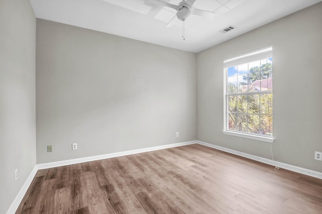 1600 Long Grove Dr Unit 423, Mount Pleasant, SC 29464 - unfurnished room with wood finished floors and ceiling fan