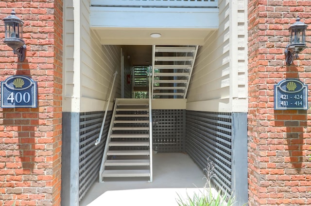 1600 Long Grove Dr Unit 423, Mount Pleasant, SC 29464 - view of exterior entry featuring brick siding
