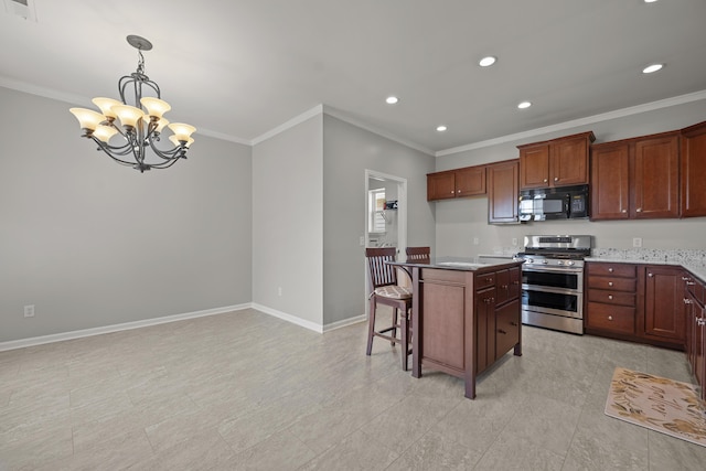 554 Tranquil Waters Way, Summerville, SC 29486 - kitchen featuring double oven range, an inviting chandelier, recessed lighting, black microwave, and ornamental molding
