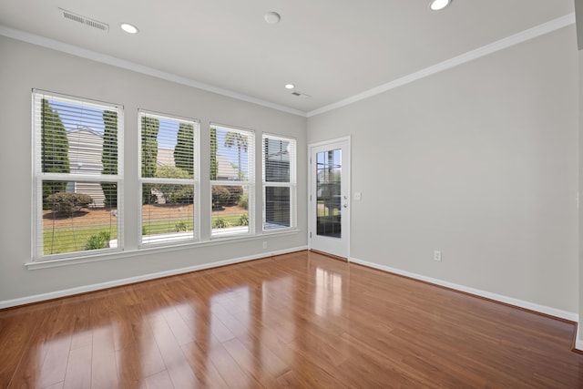 554 Tranquil Waters Way, Summerville, SC 29486 - empty room featuring baseboards, ornamental molding, and visible vents