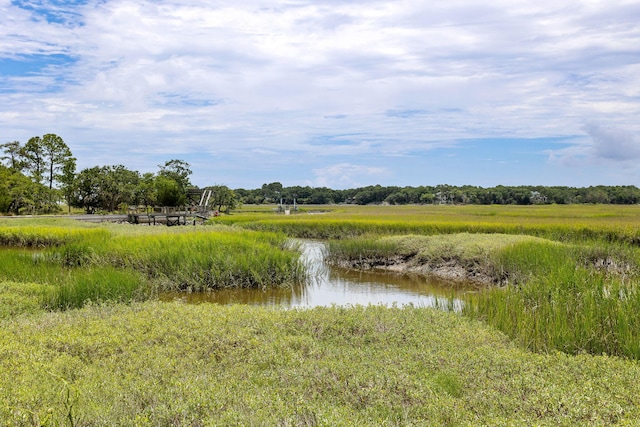 view of nature featuring a water view