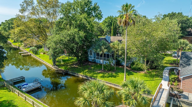 bird's eye view featuring a water view