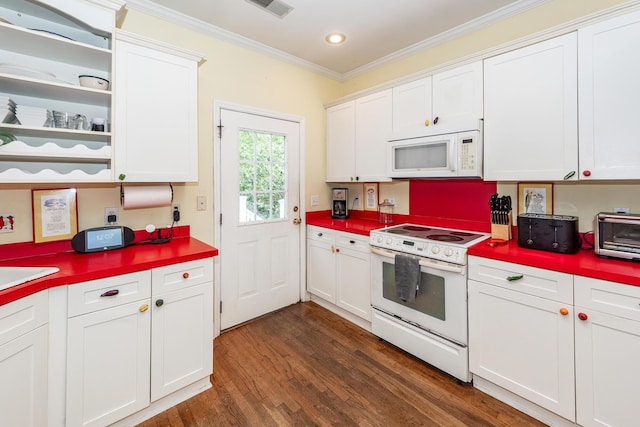 2613 Rivertowne Pkwy, Mount Pleasant, SC 29466 - kitchen featuring white appliances, dark wood-type flooring, white cabinetry, crown molding, and recessed lighting