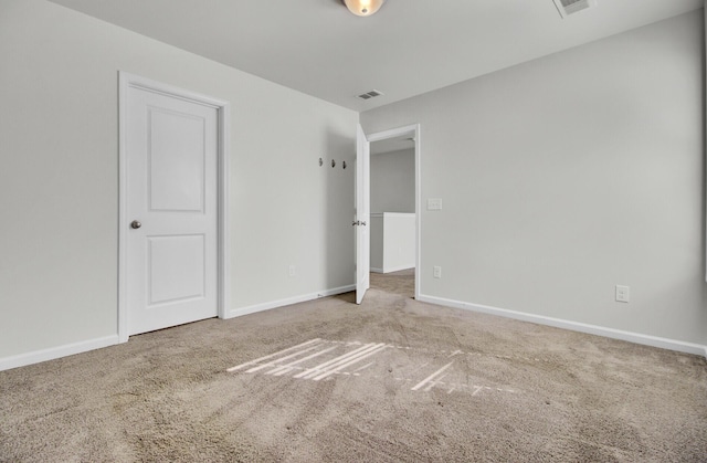 unfurnished bedroom featuring carpet floors