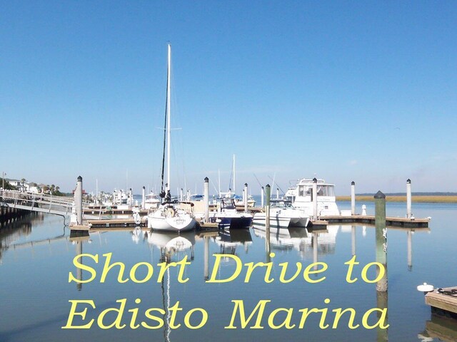 25 Blackbear Rd, Edisto Island, SC 29438