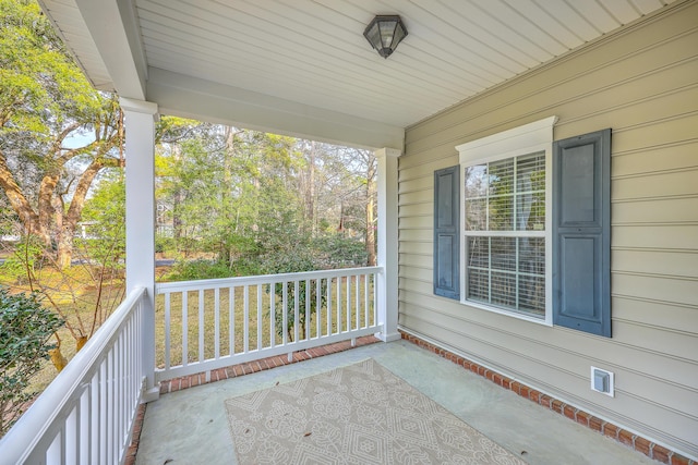 401 Waring St, Summerville, SC 29483 - balcony featuring a porch