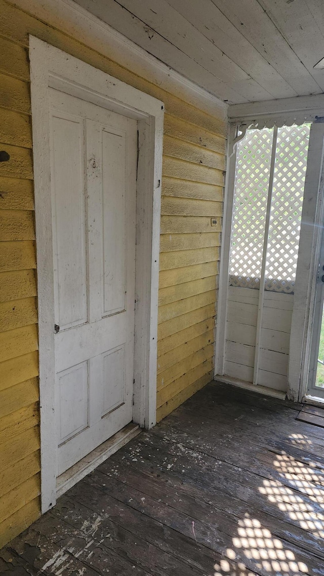 view of exterior entry