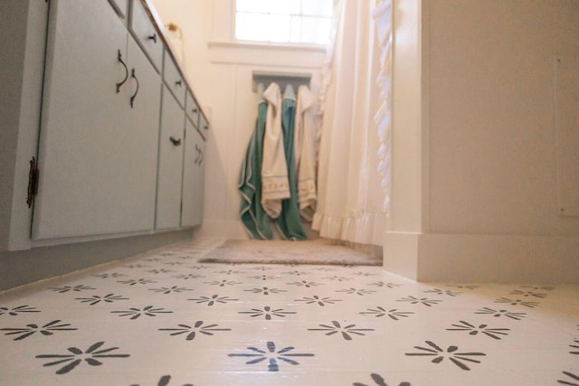 203 Weiters St, Walterboro, SC 29488 - view of foyer entrance