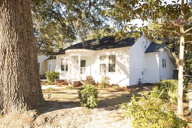 203 Weiters St, Walterboro, SC 29488 - bungalow with a shingled roof