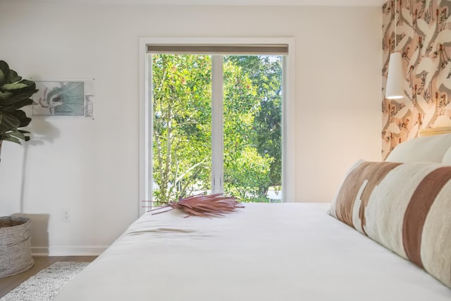 1815 Long Bend Dr, Seabrook Island, SC 29455 - bedroom with wood finished floors and baseboards