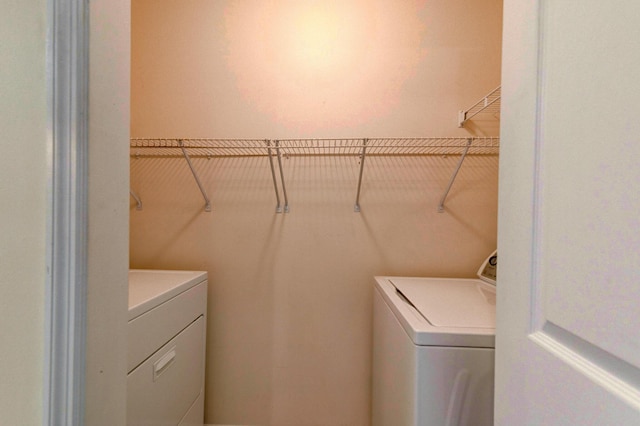 6280 Rolling Fork Rd Unit 302, North Charleston, SC 29406 - washroom with washing machine and clothes dryer