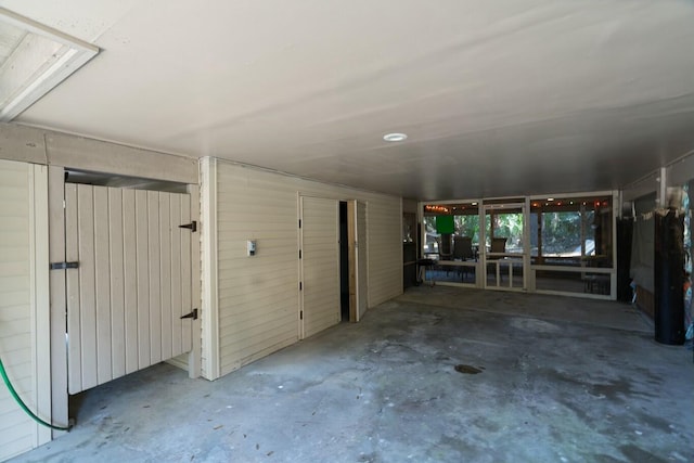 818 Club Cottage Ct, Edisto Beach, SC 29438 - view of garage