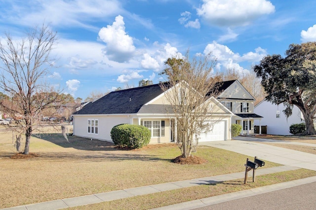 view of front of property with a front lawn